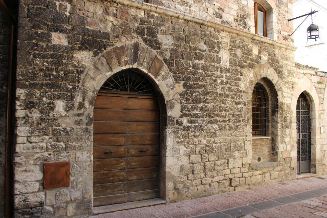 Casa Vacanze "Alcentro" أسيسي المظهر الخارجي الصورة