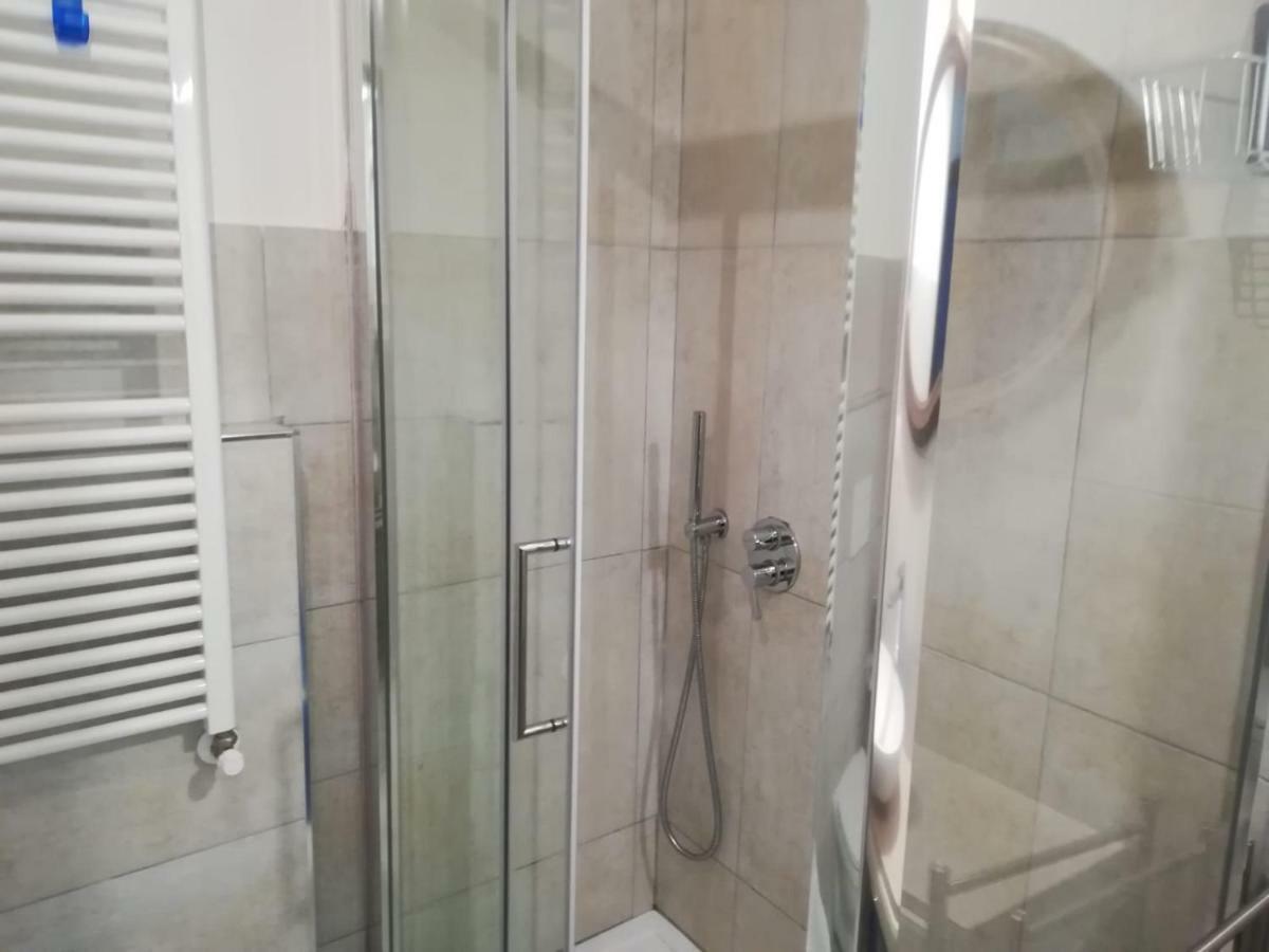 Casa Vacanze "Alcentro" أسيسي المظهر الخارجي الصورة